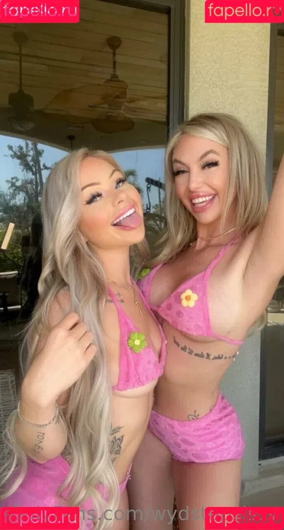 wydstepsissy Onlyfans Photo Gallery 