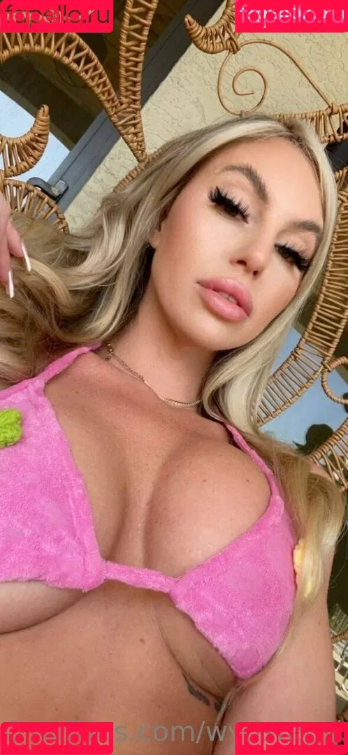wydstepsissy Onlyfans Photo Gallery 