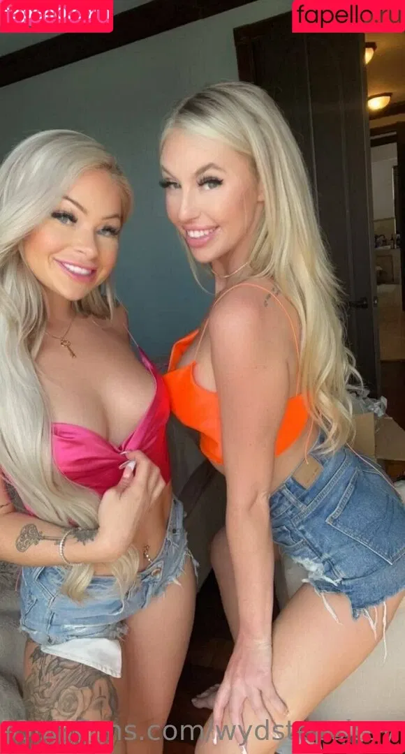 wydstepsissy Onlyfans Photo Gallery 