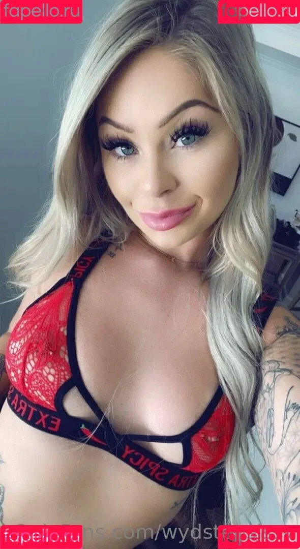 wydstepsissy Onlyfans Photo Gallery 