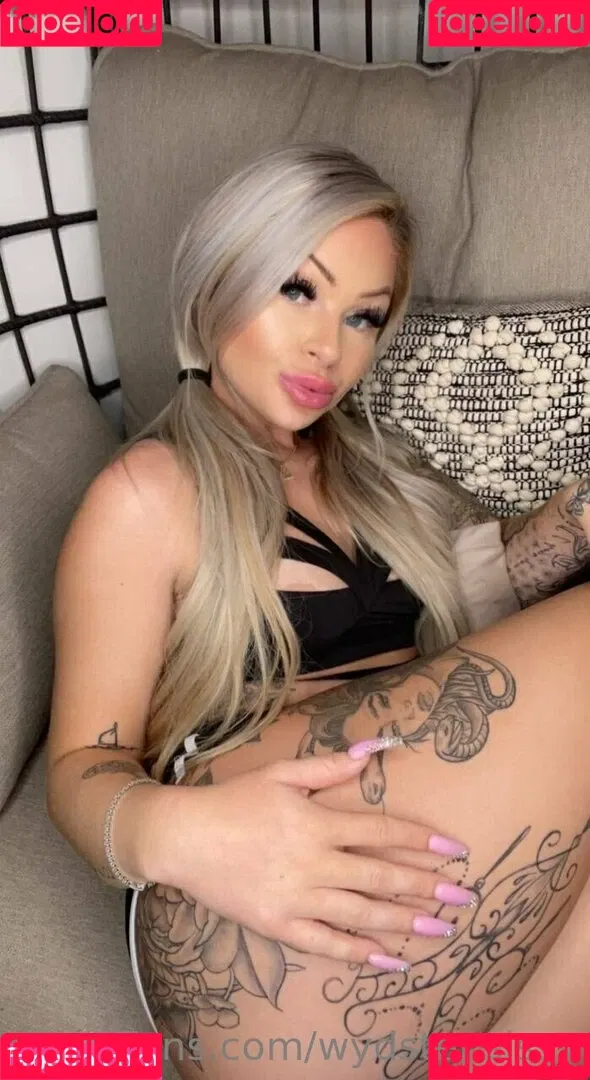 wydstepsissy Onlyfans Photo Gallery 