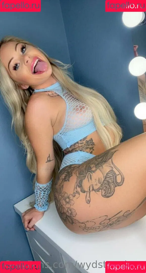 wydstepsissy Onlyfans Photo Gallery 