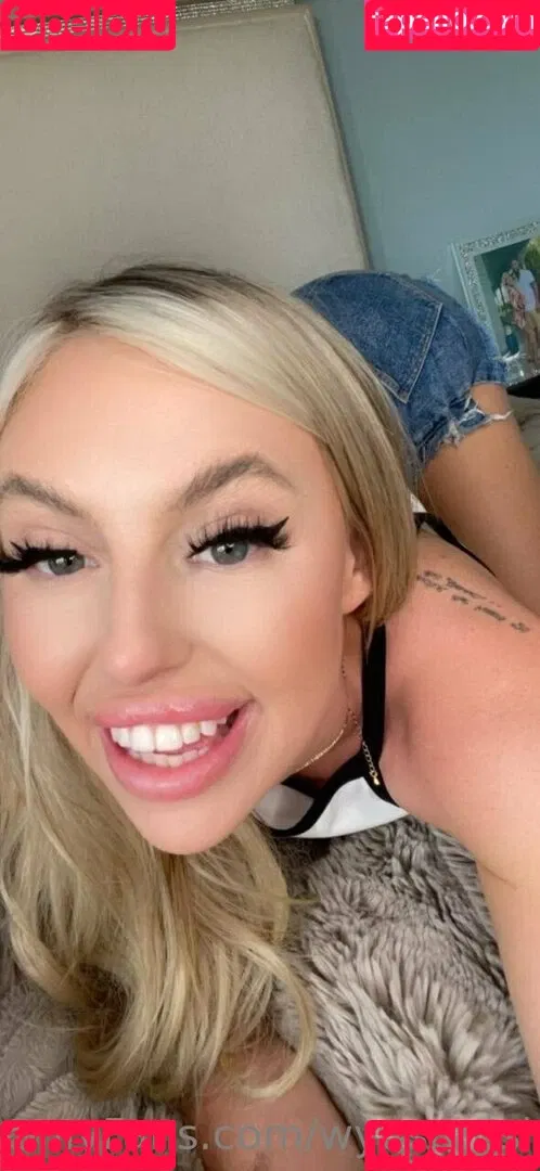 wydstepsissy Onlyfans Photo Gallery 