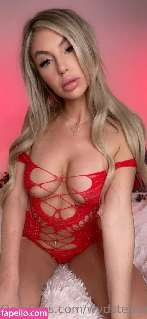 wydstepsissy Onlyfans Photo Gallery 