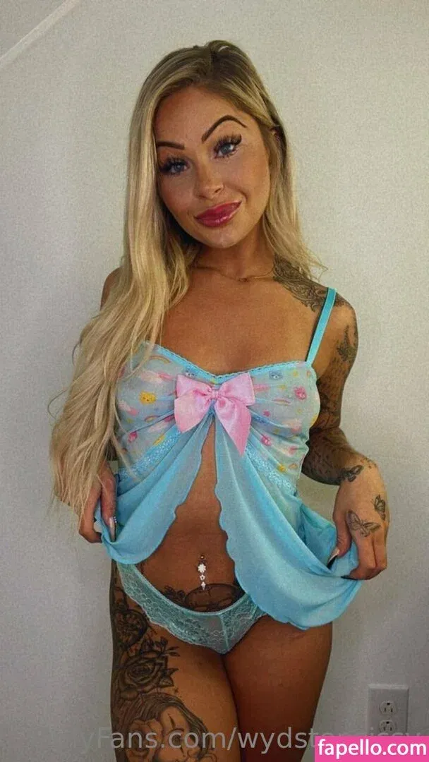 wydstepsissy Onlyfans Photo Gallery 