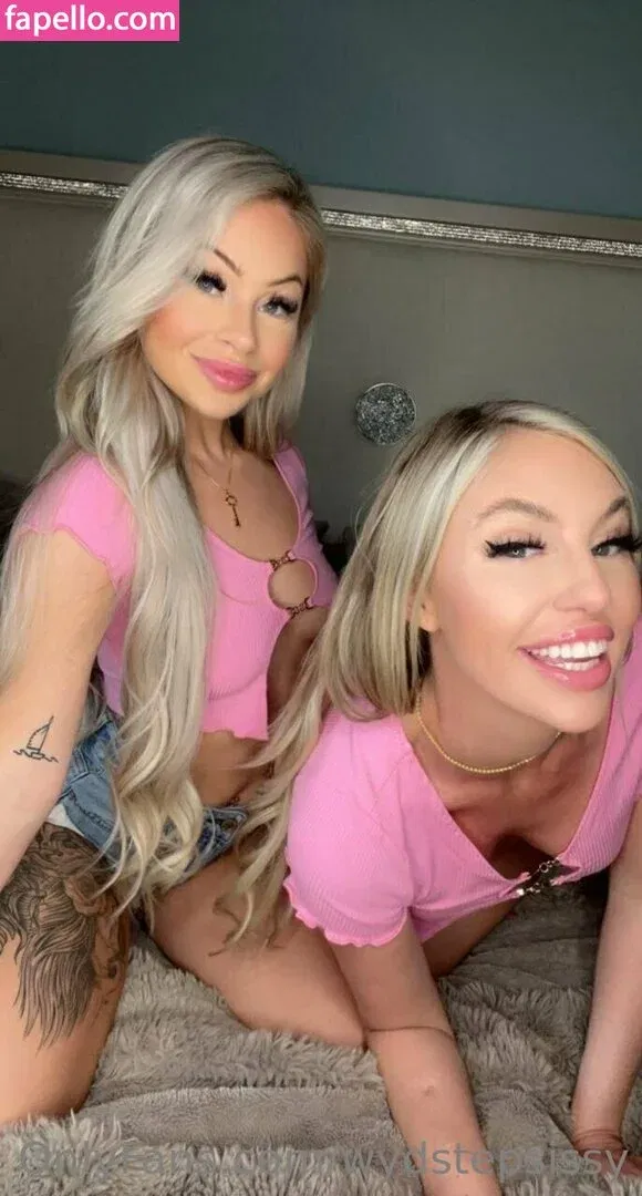 wydstepsissy Onlyfans Photo Gallery 