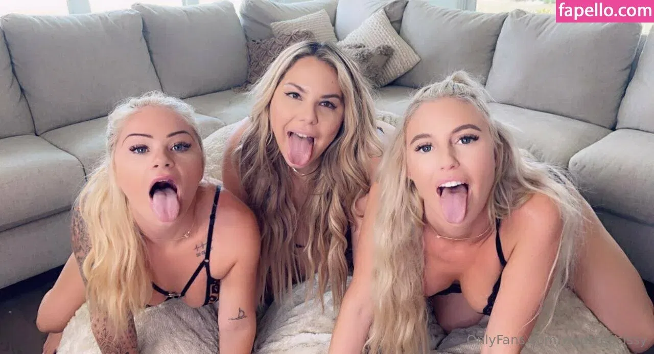 wydstepsissy Onlyfans Photo Gallery 