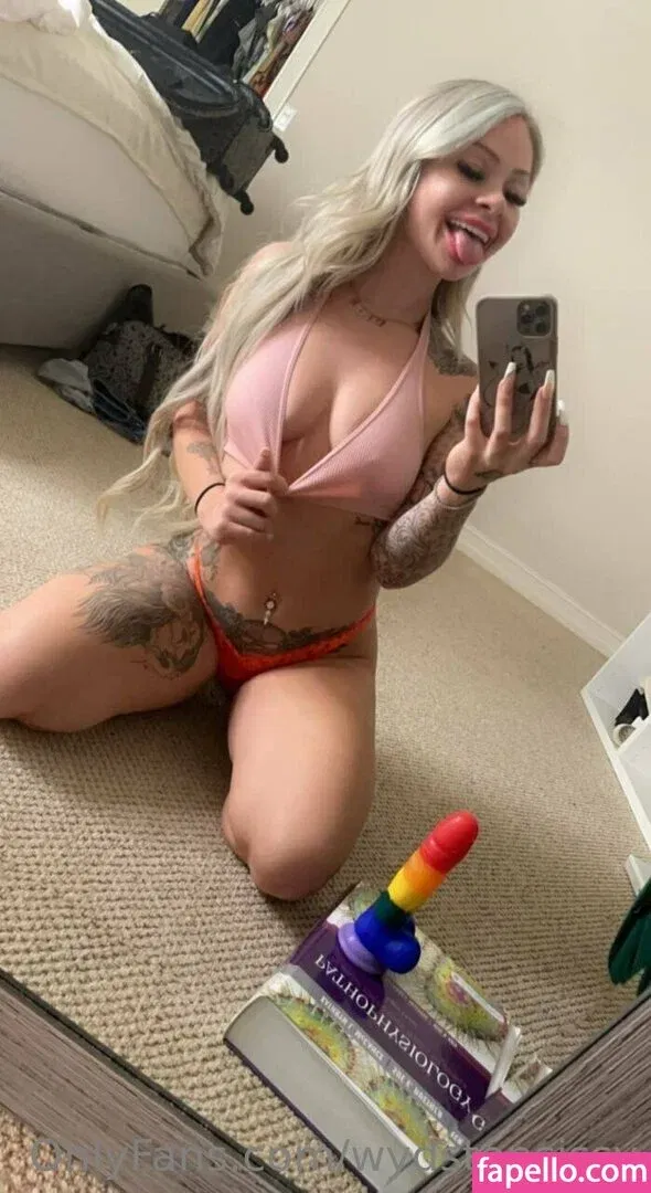 wydstepsissy Onlyfans Photo Gallery 
