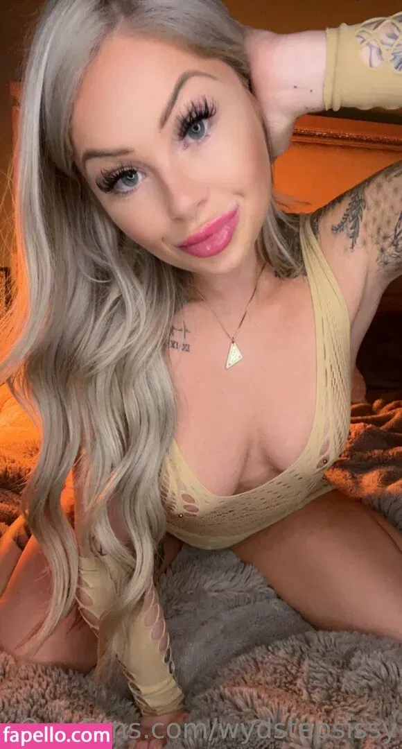 wydstepsissy Onlyfans Photo Gallery 
