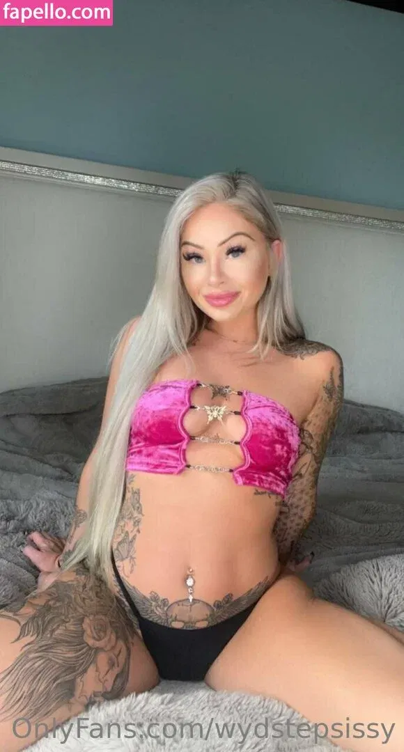 wydstepsissy Onlyfans Photo Gallery 