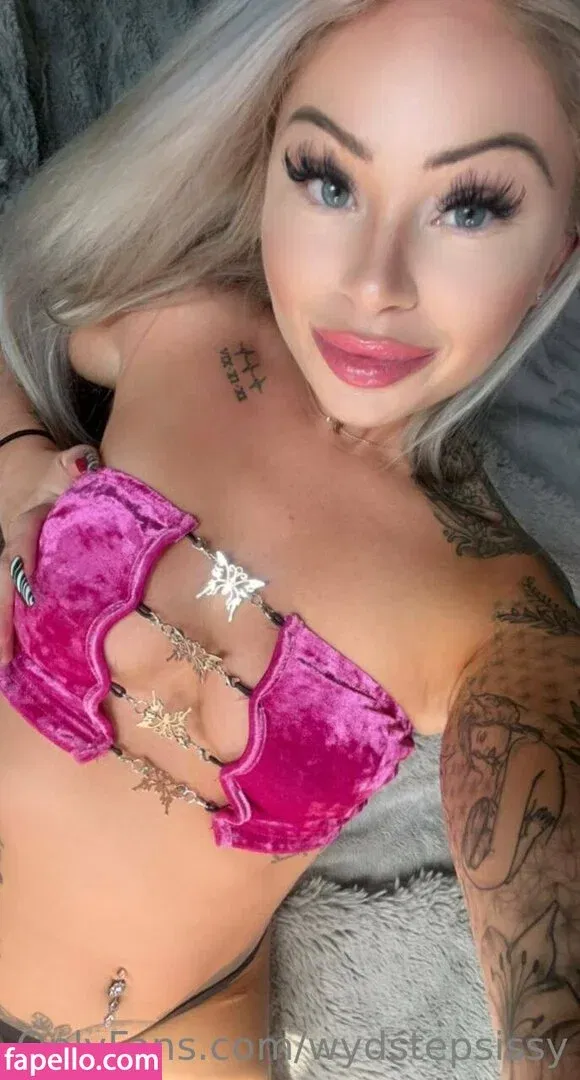 wydstepsissy Onlyfans Photo Gallery 