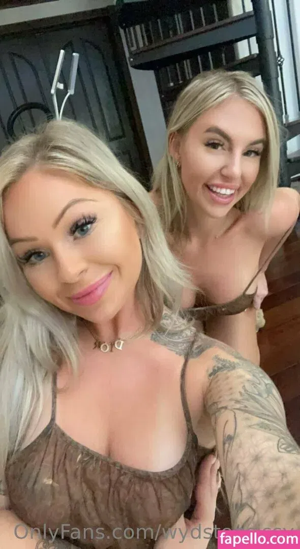 wydstepsissy Onlyfans Photo Gallery 