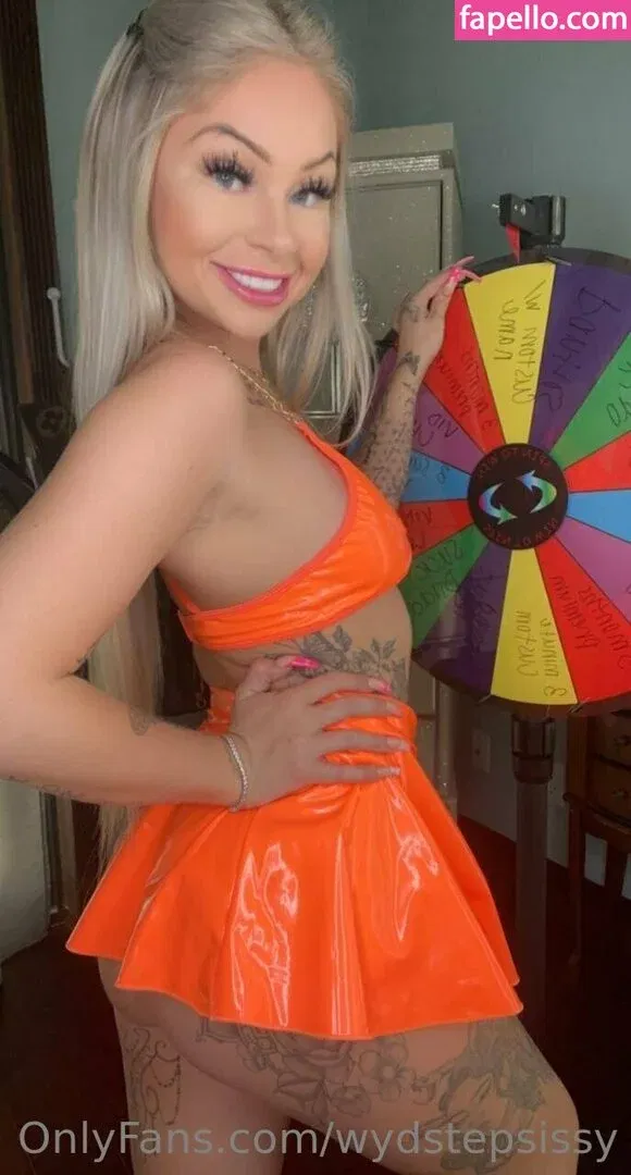 wydstepsissy Onlyfans Photo Gallery 