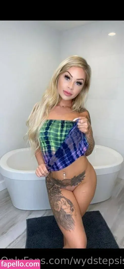 wydstepsissy Onlyfans Photo Gallery 