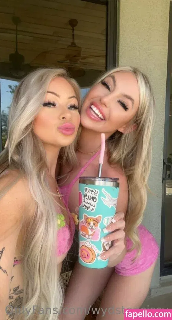 wydstepsissy Onlyfans Photo Gallery 