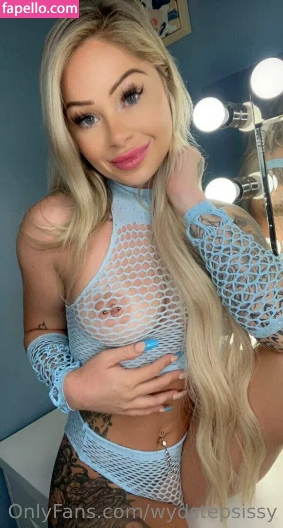 wydstepsissy Onlyfans Photo Gallery 