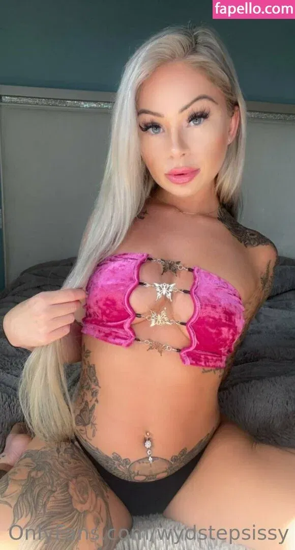 wydstepsissy Onlyfans Photo Gallery 