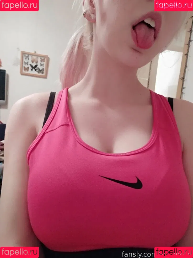 Loli Molly Onlyfans Photo Gallery 