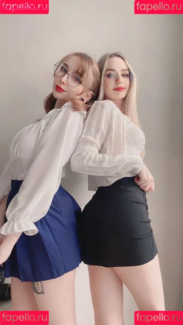Loli Molly Onlyfans Photo Gallery 