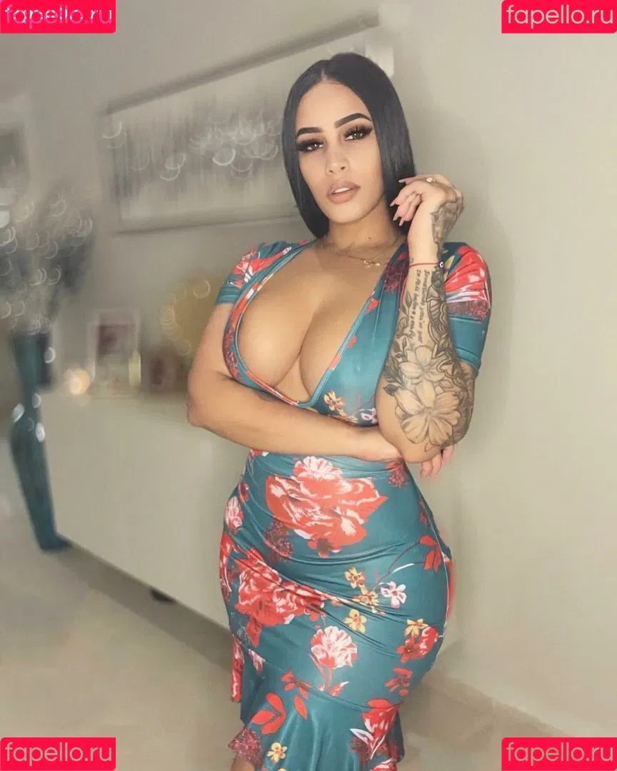 Dartya Sanchez Onlyfans Photo Gallery 
