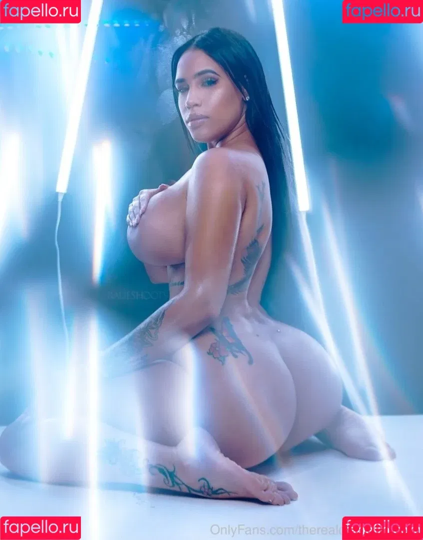 Dartya Sanchez Onlyfans Photo Gallery 
