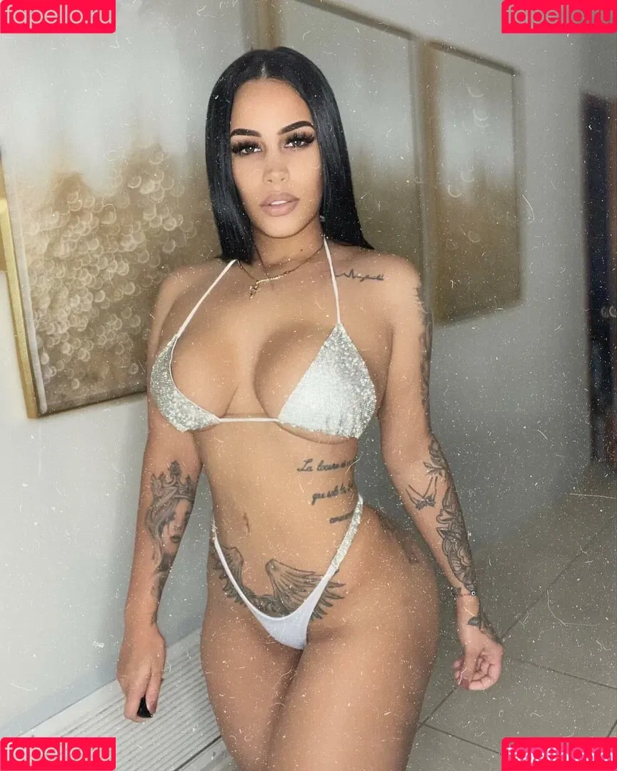 Dartya Sanchez Onlyfans Photo Gallery 