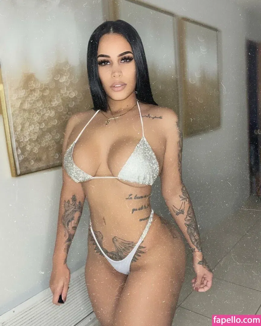 Dartya Sanchez Onlyfans Photo Gallery 