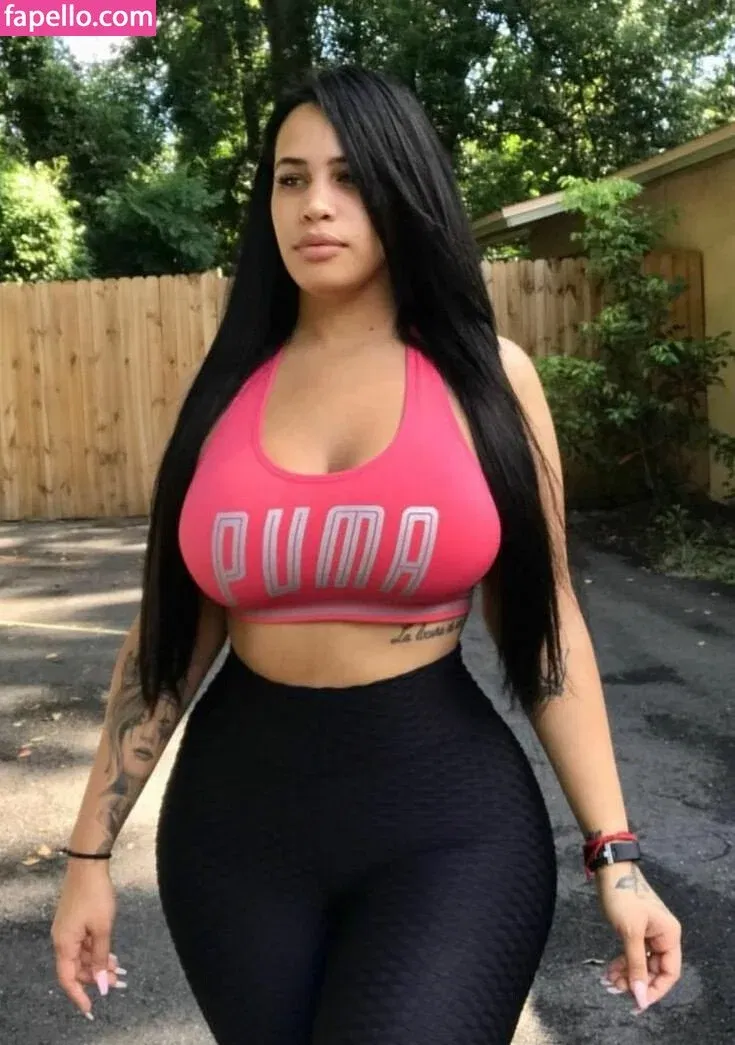 Dartya Sanchez Onlyfans Photo Gallery 