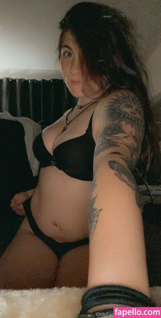 thevirgobabyx Onlyfans Photo Gallery 