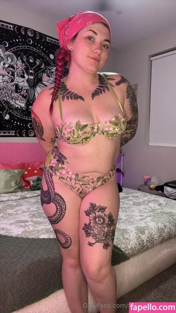 thevirgobabyx Onlyfans Photo Gallery 