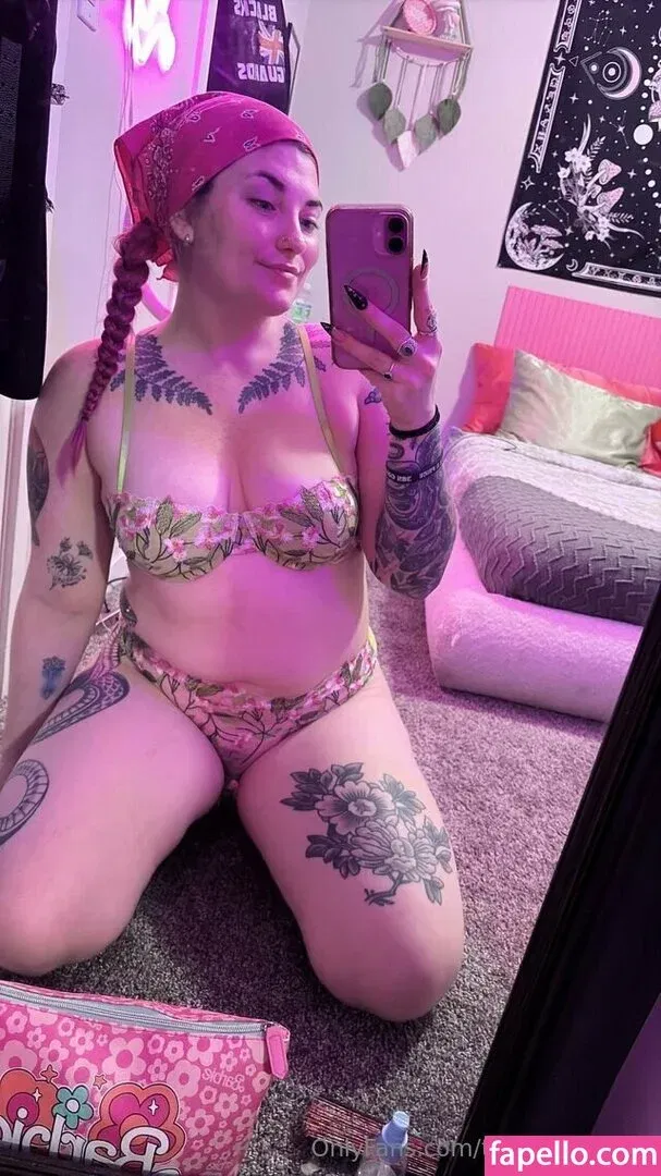 thevirgobabyx Onlyfans Photo Gallery 