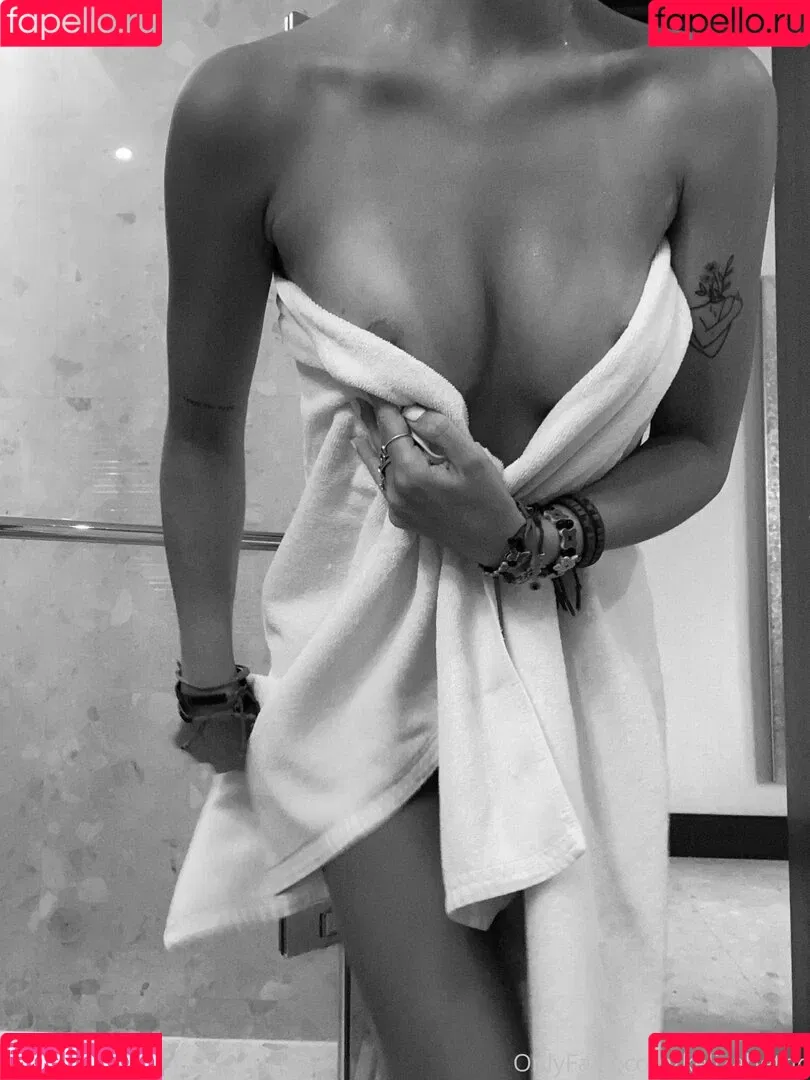 hempresskc Onlyfans Photo Gallery 