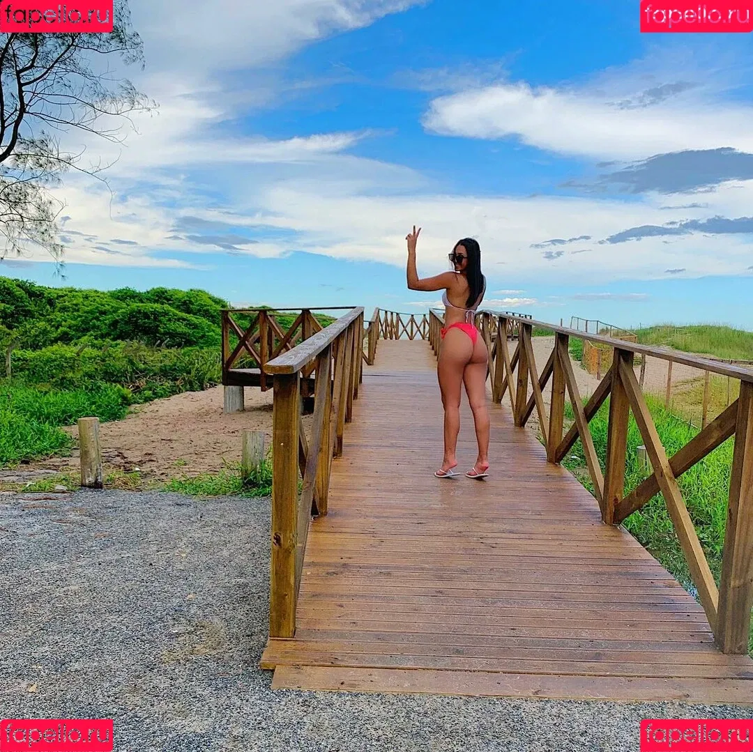 Girl Brazil Onlyfans Photo Gallery 