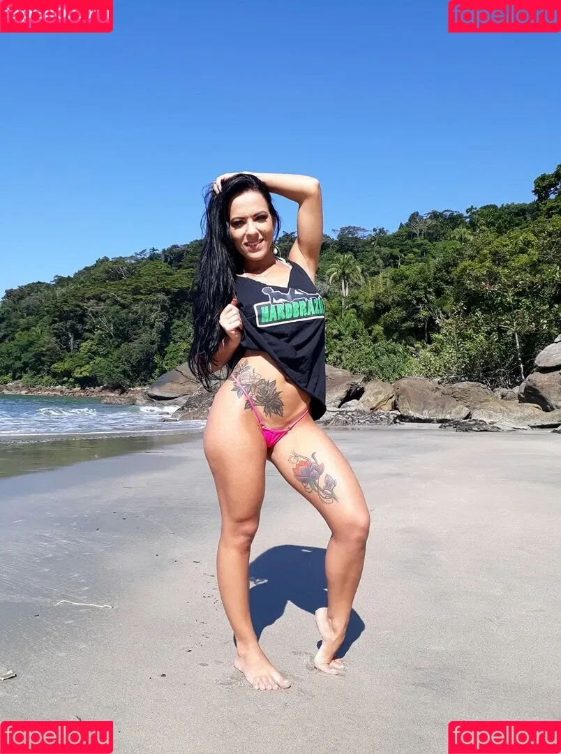 Girl Brazil Onlyfans Photo Gallery 