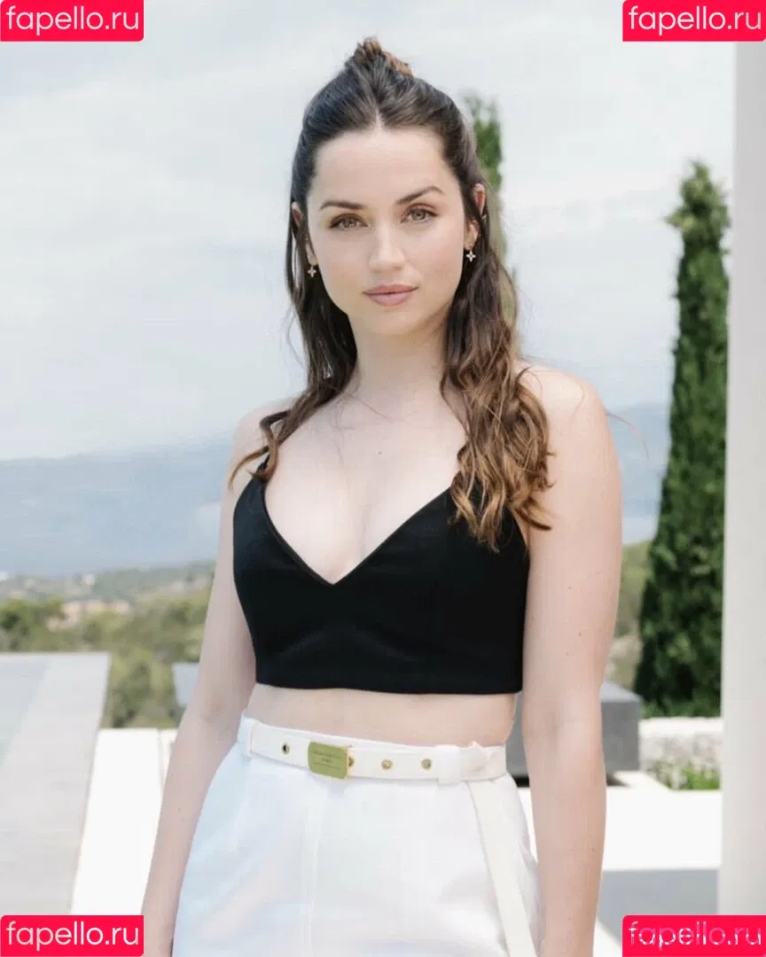Ana De Armas Onlyfans Photo Gallery 