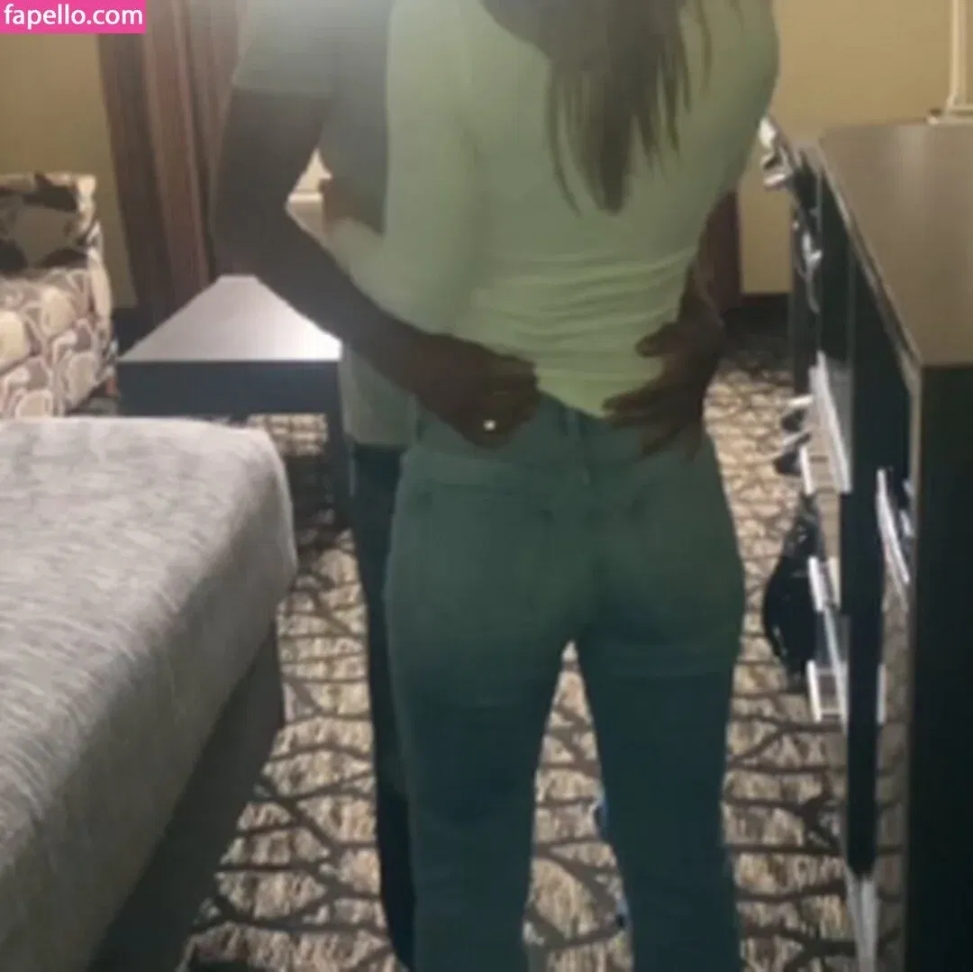 PhantomHotwife Onlyfans Photo Gallery 