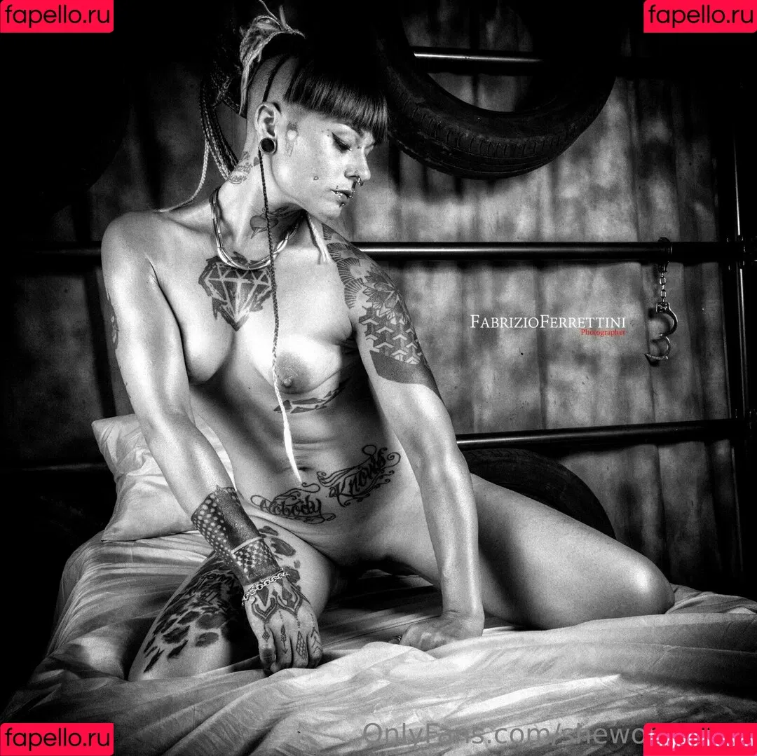 shewolf_inked Onlyfans Photo Gallery 