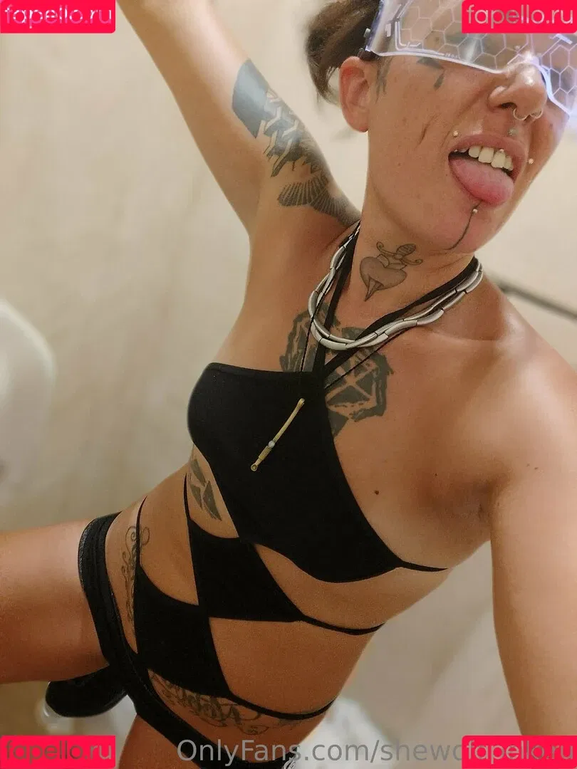 shewolf_inked Onlyfans Photo Gallery 
