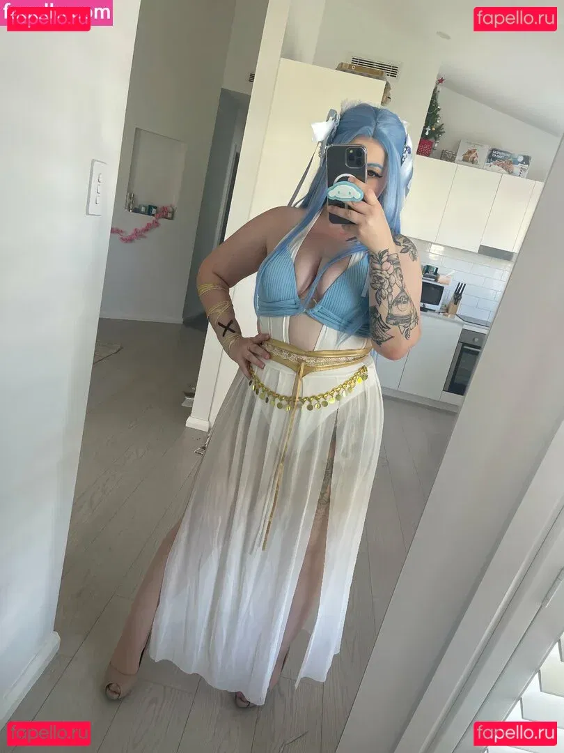 averagecosplays Onlyfans Photo Gallery 