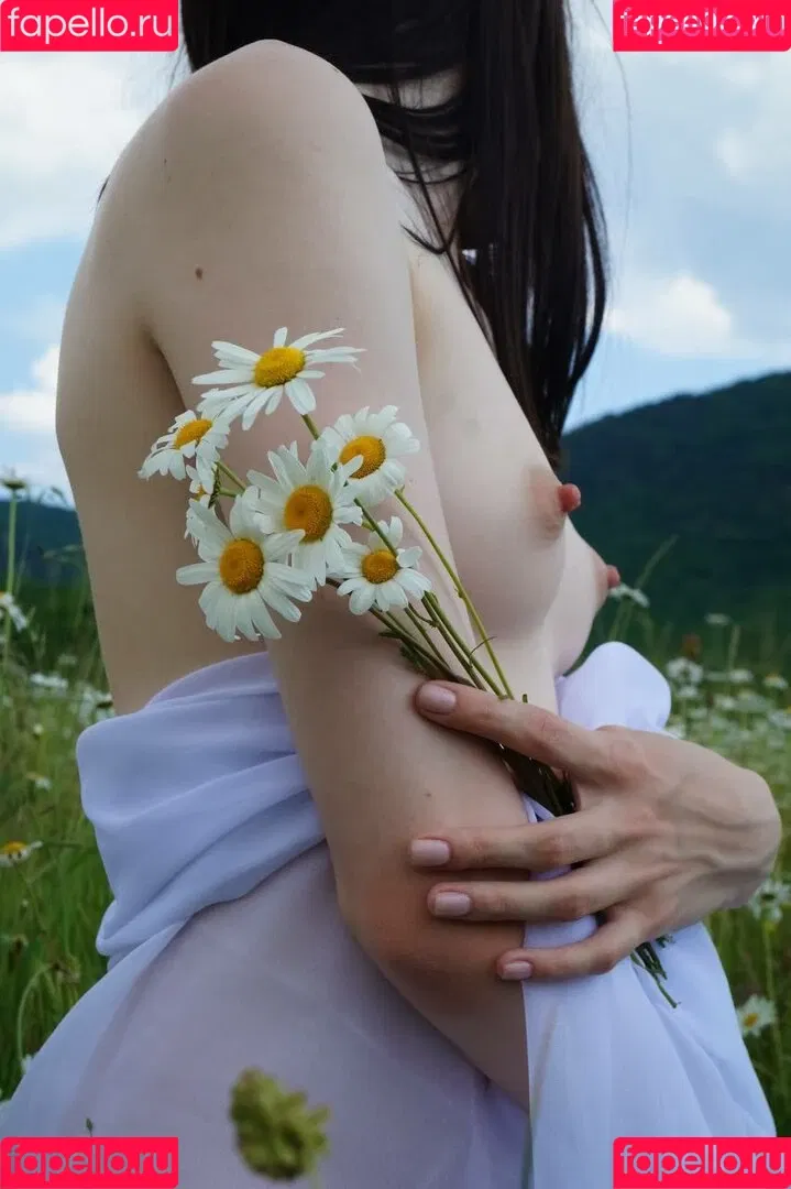 asyapixie Onlyfans Photo Gallery 