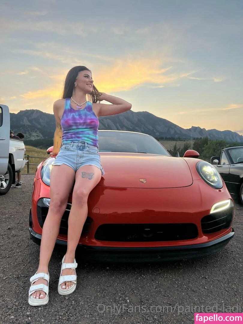 issameg Onlyfans Photo Gallery 