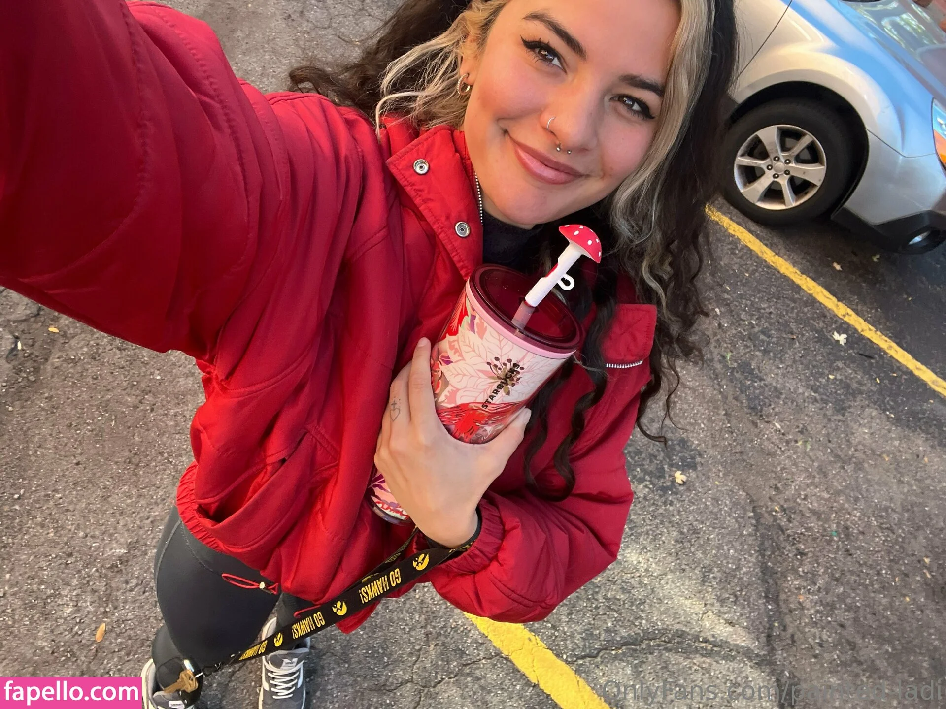 issameg Onlyfans Photo Gallery 