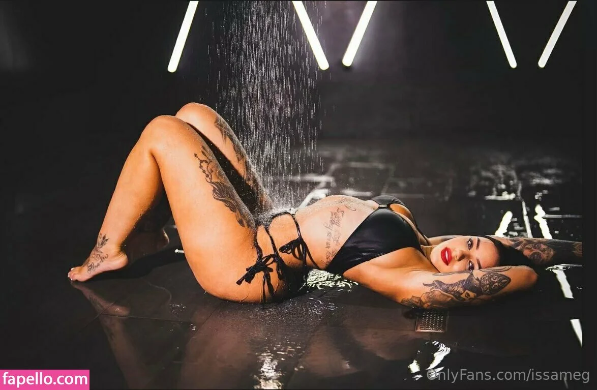 issameg Onlyfans Photo Gallery 