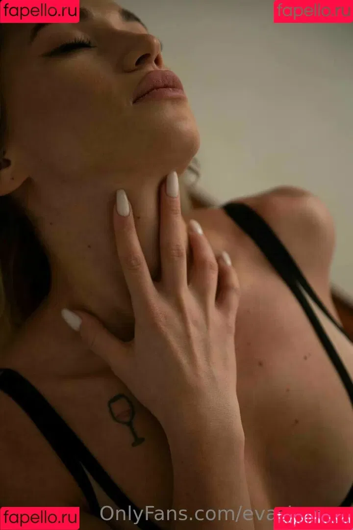 bloody_lady Onlyfans Photo Gallery 