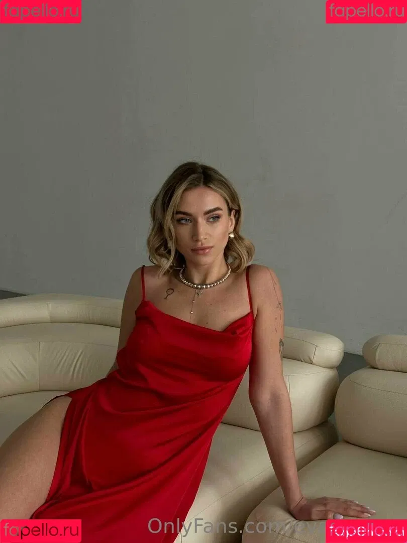 bloody_lady Onlyfans Photo Gallery 