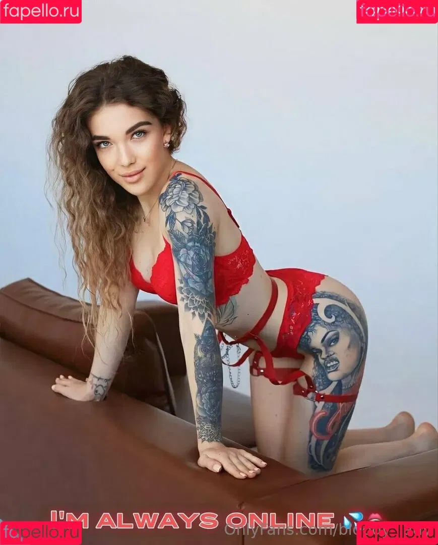 bloody_lady Onlyfans Photo Gallery 