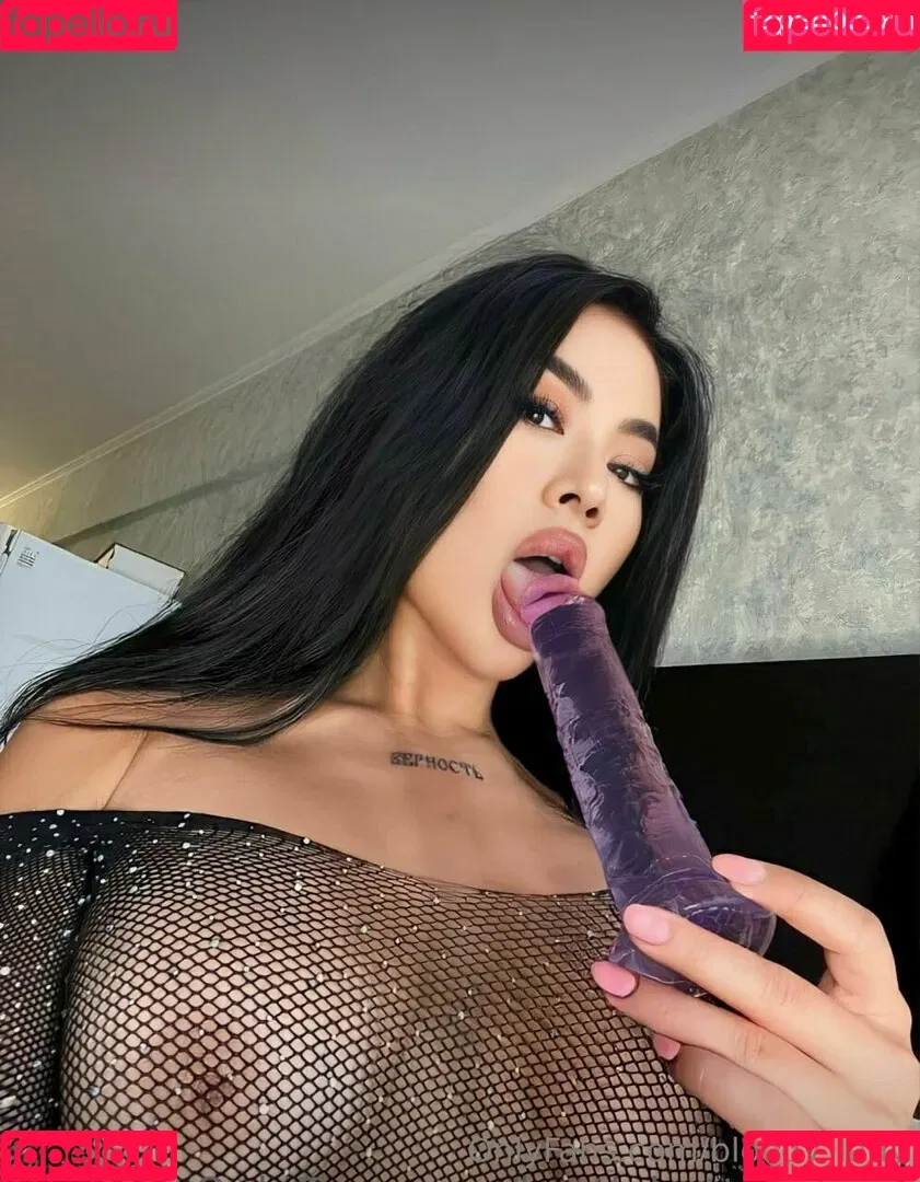 bloody_lady Onlyfans Photo Gallery 
