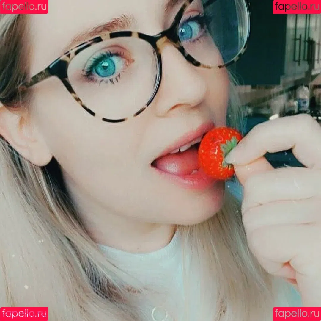 lottielushloves Onlyfans Photo Gallery 
