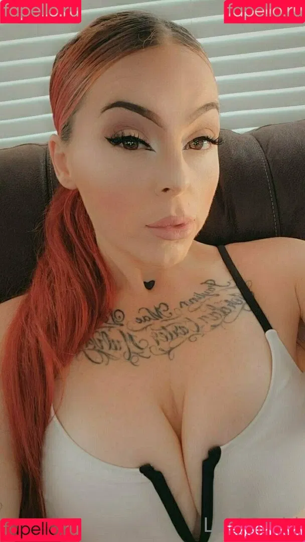 redxsiren Onlyfans Photo Gallery 