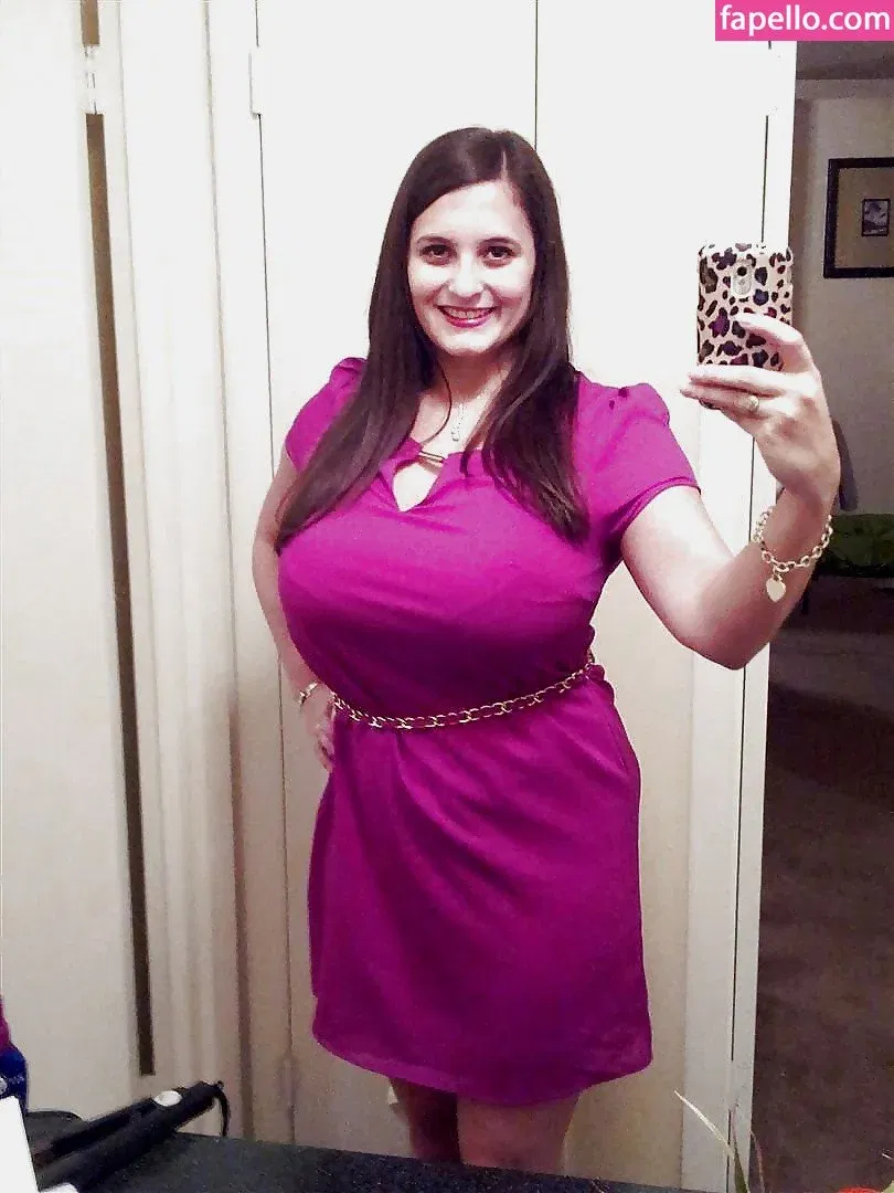 Avery Milla Onlyfans Photo Gallery 